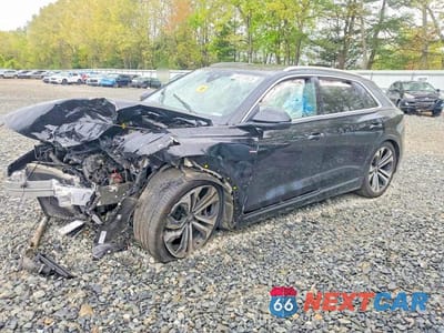 2020 AUDI Q8 PREMIUM PLUS S-LINE WA1EVAF14LD025620 - główne zdjęcie licytacji z USA - miniatura