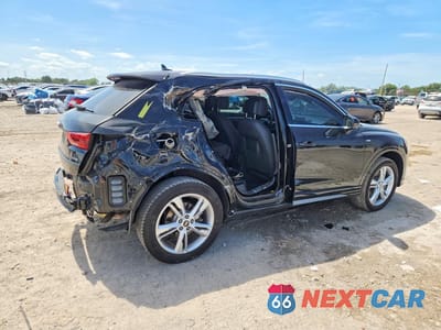 Trzecie zdjęcie samochodu z tyłu: 2024 AUDI Q3 PREMIUM S LINE 45 VIN:WA1DECF39R1107667 - miniatura