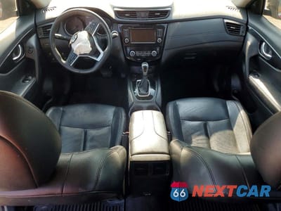 Zdjęcie 8 z 13 samochodu: 2019 NISSAN ROGUE SL VIN:5N1AT2MT3KC811915 - miniatura