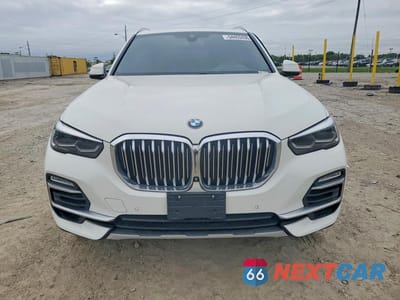 Piąte zdjęcie samochodu w środku: 2019 BMW X5 XDRIVE40I VIN:5UXCR6C54KLK80518 - miniatura