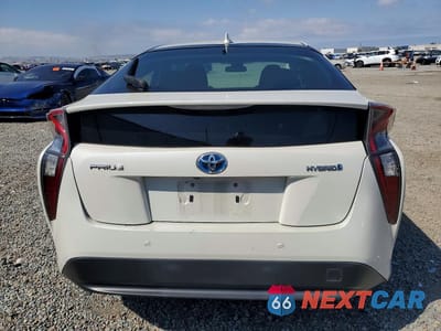 Zdjęcie 6 z 12 samochodu: 2018 TOYOTA PRIUS TWO VIN:JTDKBRFU7J3599920 - miniatura