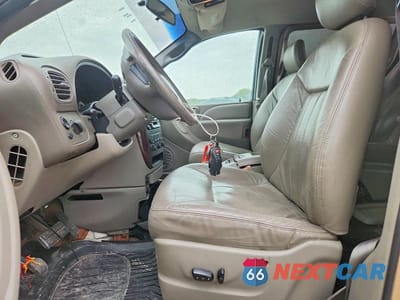 Zdjęcie 7 z 13 samochodu: 2001 CHRYSLER TOWN & COUNTRY LXI VIN:2C4GP54L91R140048 - miniatura