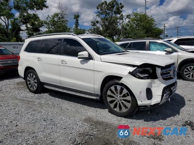 Czwarte zdjęcie samochodu z boku: 2017 MERCEDES-BENZ GLS 450 4MATIC VIN:4JGDF6EE8HA861645 - miniatura