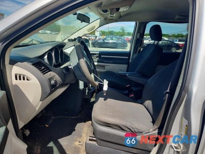 Zdjęcie 7 z 13 samochodu: 2010 DODGE GRAND CARAVAN SE VIN:2D4RN4DEXAR181575 - miniatura
