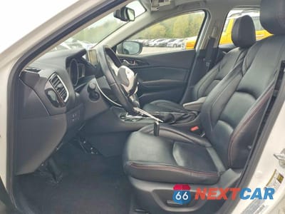 Zdjęcie 7 z 12 samochodu: 2016 MAZDA 3 GRAND TOURING VIN:JM1BM1X78G1308334 - miniatura