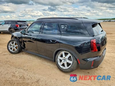 Drugie zdjęcie samochodu z przodu: 2025 MINI COUNTRYMAN S ALL4 VIN:WMZ23GA03S7P95403 - miniatura