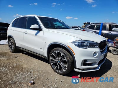 Czwarte zdjęcie samochodu z boku: 2017 BMW X5 XDRIVE35I VIN:5UXKR0C30H0X81603 - miniatura