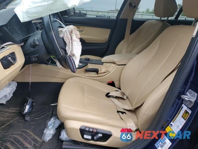Zdjęcie 7 z 12 samochodu: 2018 BMW 320 I VIN:WBA8E1G58JNU89440 - miniatura