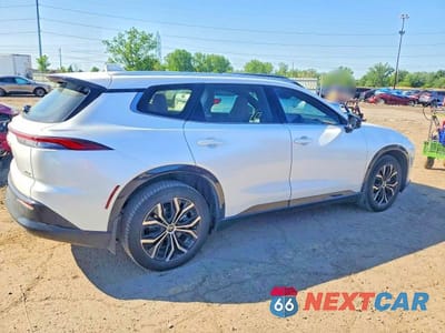 Trzecie zdjęcie samochodu z tyłu: 2025 TOYOTA CROWN SIGNIA XLE VIN:JTDACAAJ3S3008619 - miniatura