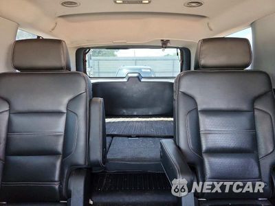 Zdjęcie 10 z 13 samochodu: 2019 GMC YUKON DENALI VIN:1GKS2CKJ0KR229971 - miniatura