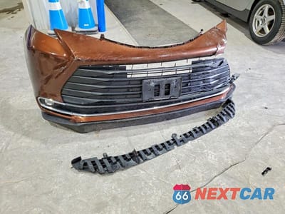 Zdjęcie 13 z 14 samochodu: 2023 TOYOTA SIENNA XLE VIN:5TDYRKEC1PS158524 - miniatura