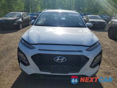 Piąte zdjęcie samochodu w środku: 2019 HYUNDAI KONA SE VIN:KM8K1CAA5KU329993 - miniatura