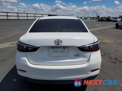 Zdjęcie 6 z 12 samochodu: 2018 TOYOTA YARIS IA BASE VIN:3MYDLBYV5JY317141 - miniatura