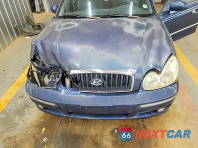 Zdjęcie 11 z 12 samochodu: 2004 HYUNDAI SONATA GLS VIN:KMHWF35H44A056902 - miniatura