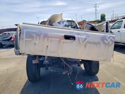 Zdjęcie 6 z 12 samochodu: 2003 TOYOTA TUNDRA ACCESS CAB SR5 VIN:5TBRT34183S426807 - miniatura
