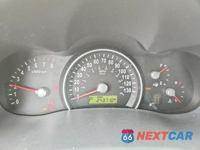 Zdjęcie 9 z 13 samochodu: 2006 KIA SEDONA LX VIN:KNDMB233466088960 - miniatura