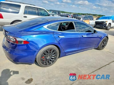 Trzecie zdjęcie samochodu z tyłu: 2016 TESLA MODEL S VIN:5YJSA1E17GF157985 - miniatura