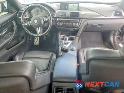 Zdjęcie 8 z 12 samochodu: 2017 BMW M4 VIN:WBS3R9C31HA014212 - miniatura