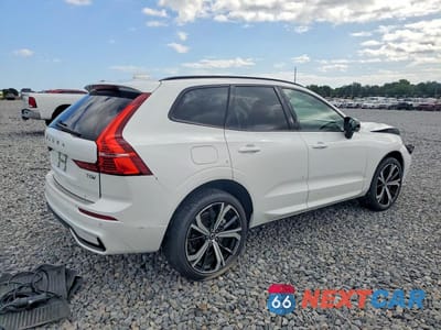 Trzecie zdjęcie samochodu z tyłu: 2025 VOLVO XC60 ULTRA VIN:YV4H60RM9S1056424 - miniatura