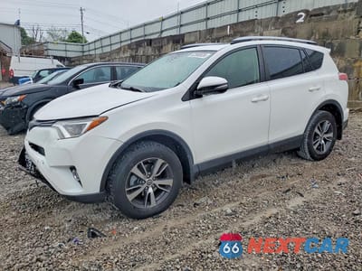 2018 TOYOTA RAV4 XLE JTMRFREV8JJ244845 - główne zdjęcie licytacji z USA - miniatura