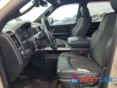 Zdjęcie 7 z 12 samochodu: 2017 RAM 1500 REBEL VIN:1C6RR7YT9HS611883 - miniatura
