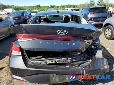 Zdjęcie 6 z 12 samochodu: 2021 HYUNDAI ELANTRA SEL VIN:5NPLS4AG9MH005071 - miniatura