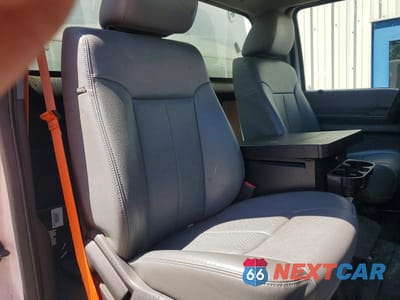Zdjęcie 11 z 13 samochodu: 2013 FORD F350 SUPER DUTY VIN:1FDRF3A6XDEB92333 - miniatura