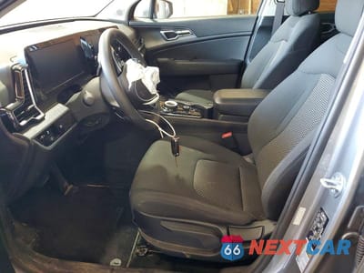 Zdjęcie 7 z 13 samochodu: 2023 KIA SPORTAGE LX VIN:KNDPUCAG1P7052075 - miniatura