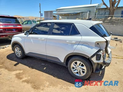 Drugie zdjęcie samochodu z przodu: 2021 HYUNDAI VENUE SE VIN:KMHRB8A30MU068575 - miniatura