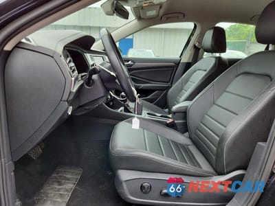 Zdjęcie 7 z 13 samochodu: 2024 VOLKSWAGEN JETTA VIN:3VWEM7BU4RM082647 - miniatura