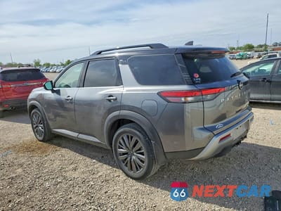 Drugie zdjęcie samochodu z przodu: 2024 NISSAN PATHFINDER SL VIN:5N1DR3CD7RC277632 - miniatura