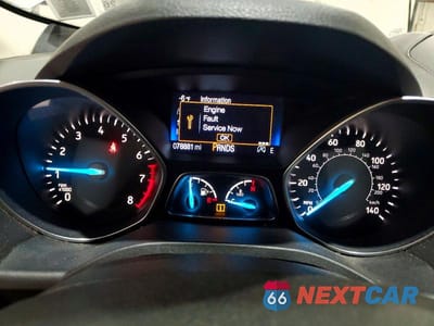 Zdjęcie 9 z 13 samochodu: 2017 FORD ESCAPE SE VIN:1FMCU0GD1HUA40677 - miniatura