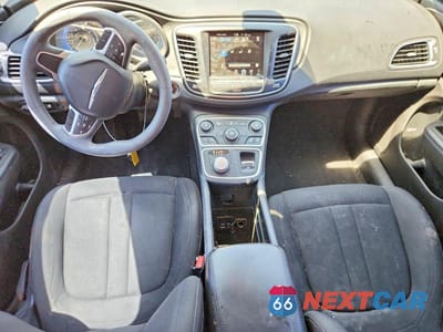 Zdjęcie 8 z 12 samochodu: 2016 CHRYSLER 200 LIMITED VIN:1C3CCCAB1GN166096 - miniatura