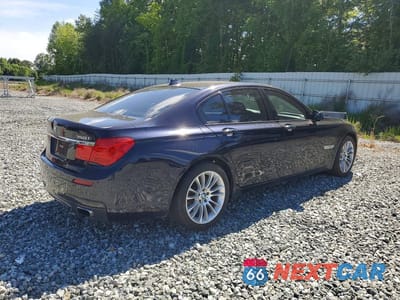Trzecie zdjęcie samochodu z tyłu: 2011 BMW 750 XI VIN:WBAKC6C56BC394094 - miniatura