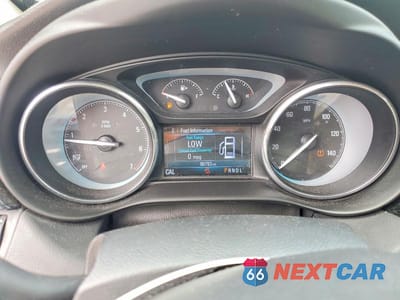 Zdjęcie 9 z 13 samochodu: 2018 BUICK ENVISION ESSENCE VIN:LRBFX1SA0JD025054 - miniatura