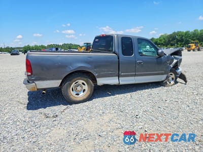 Trzecie zdjęcie samochodu z tyłu: 2002 FORD F150 VIN:1FTRX17252NC06789 - miniatura