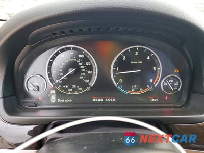 Zdjęcie 9 z 12 samochodu: 2014 BMW 5 SERIES 535D RWD VIN:WBAXA5C56ED689250 - miniatura