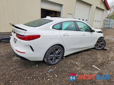 Trzecie zdjęcie samochodu z tyłu: 2021 BMW 228XI VIN:WBA73AK07M7H41056 - miniatura