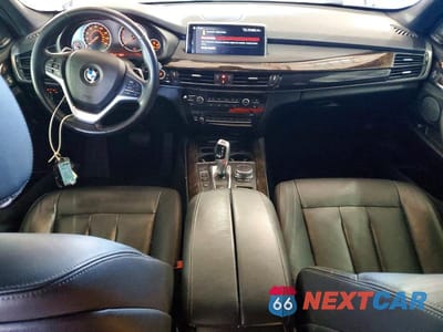 Zdjęcie 8 z 13 samochodu: 2018 BMW X5 XDR40E VIN:5UXKT0C50J0W02064 - miniatura