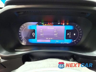 Zdjęcie 9 z 13 samochodu: 2024 VOLVO XC40 CORE VIN:YV4L12UK3R2238022 - miniatura