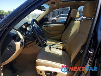 Zdjęcie 7 z 13 samochodu: 2015 BMW X1 XDRIVE28I VIN:WBAVL1C59FVY28941 - miniatura