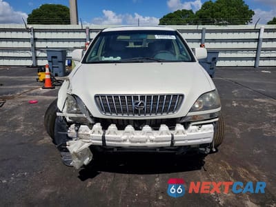 Piąte zdjęcie samochodu w środku: 2000 LEXUS RX 300 VIN:JT6GF10U2Y0065831 - miniatura