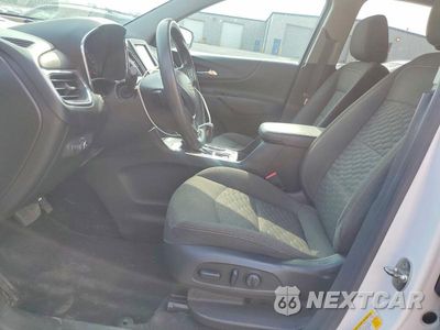 Zdjęcie 7 z 13 samochodu: 2020 CHEVROLET EQUINOX VIN:2GNAXTEVXL6171377 - miniatura
