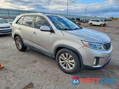 Czwarte zdjęcie samochodu z boku: 2014 KIA SORENTO EX VIN:5XYKUDA72EG536837 - miniatura