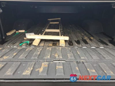 Zdjęcie 10 z 13 samochodu: 2020 GMC SIERRA K3500 DENALI VIN:1GT49WEY0LF270520 - miniatura
