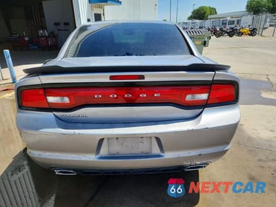 Zdjęcie 6 z 12 samochodu: 2013 DODGE CHARGER SE VIN:2C3CDXBGXDH637987 - miniatura