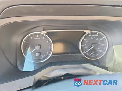 Zdjęcie 9 z 13 samochodu: 2024 NISSAN PATHFINDER S VIN:5N1DR3AA7RC250584 - miniatura
