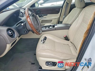 Zdjęcie 7 z 12 samochodu: 2017 JAGUAR XJL PORTFOLIO VIN:SAJWA2G74H8W10715 - miniatura