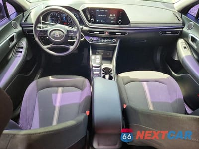 Zdjęcie 8 z 12 samochodu: 2021 HYUNDAI SONATA SE VIN:5NPEG4JA0MH119174 - miniatura