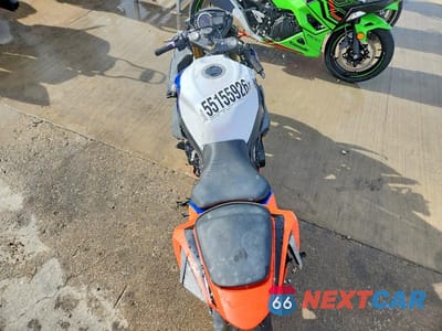 Zdjęcie 6 z 8 samochodu: 2017 SUZUKI GSX VIN:JS1GR7MA3H2100538 - miniatura